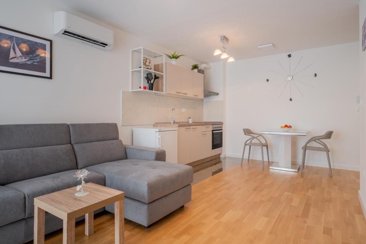 Luxury Apartment Solinka With Private Parking Exterior foto