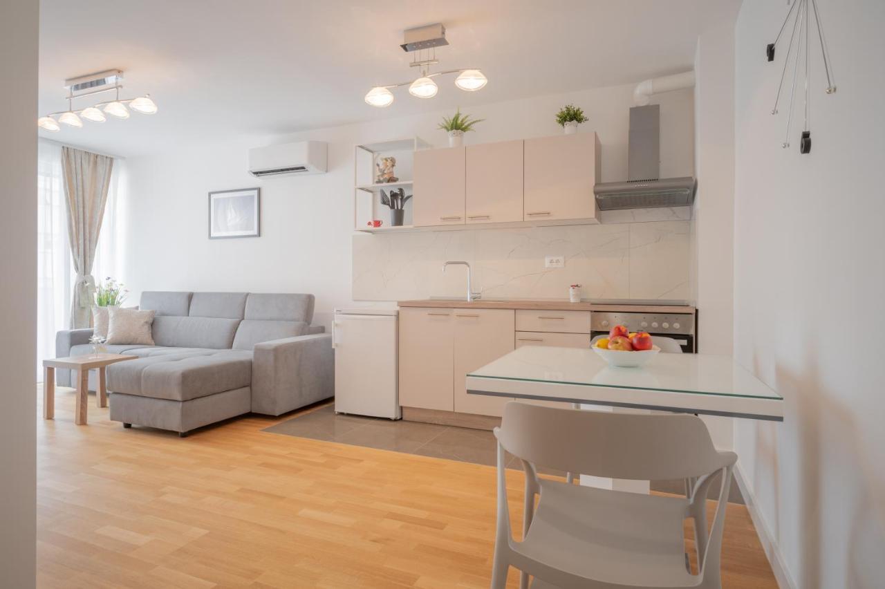 Luxury Apartment Solinka With Private Parking Exterior foto